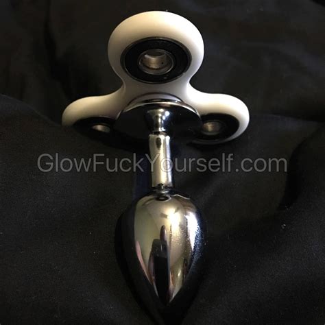 The Unexpected Fusion: Fidget Spinner Butt Plug。